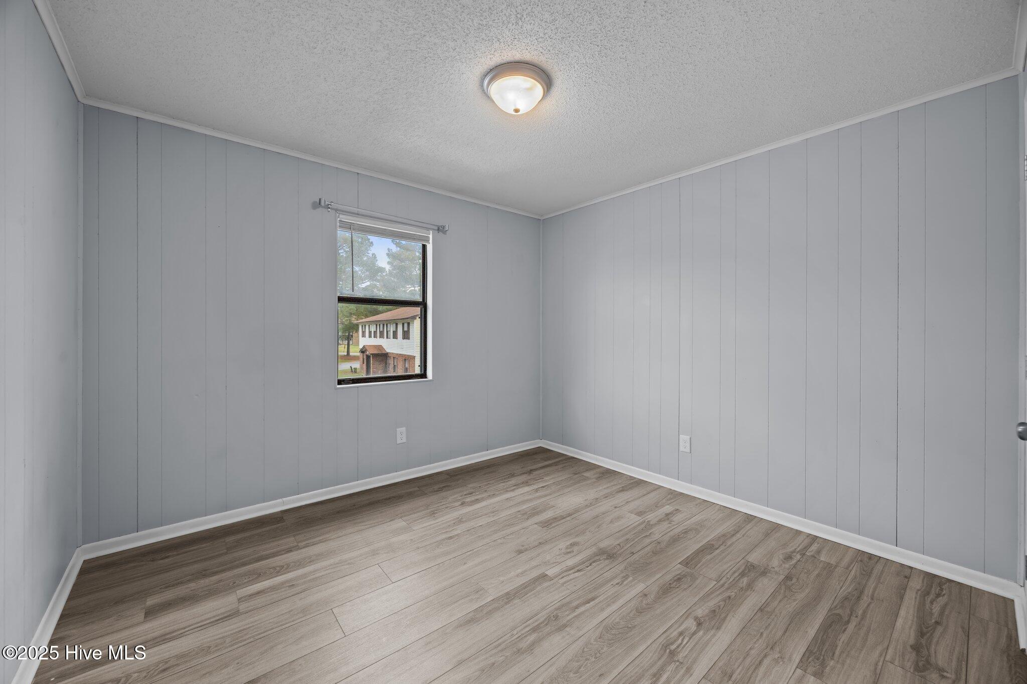 101 Ravenwood Drive, Unit C Jacksonville, NC 28546 - Photo 9 of 20 20-web-or-mls-IMG_2513