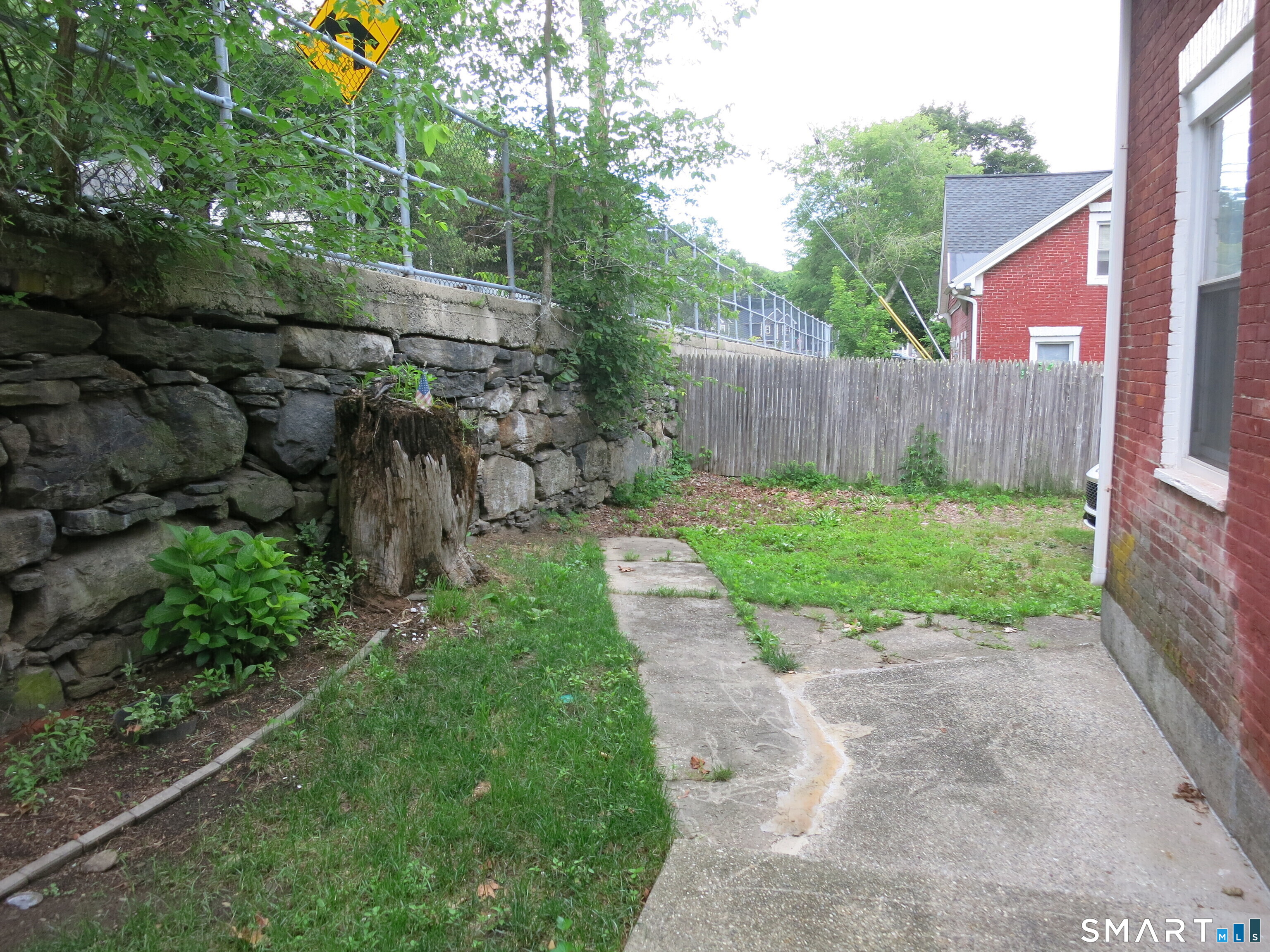 983 Riverside Drive Thompson, CT 06255 - Photo 13 of 23 Gallery Image 13