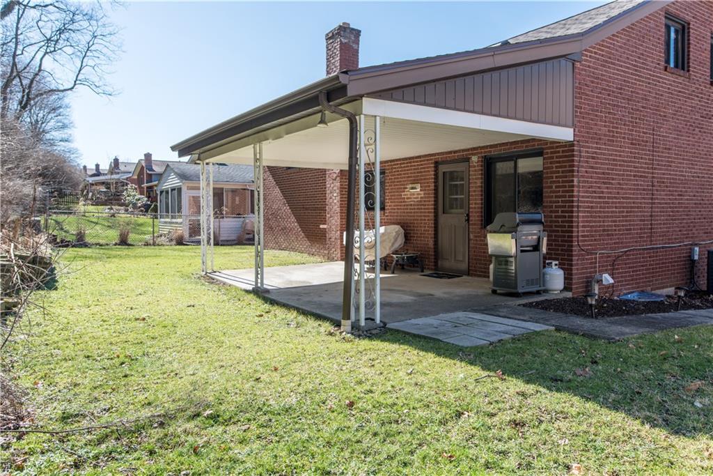 333 West Bruceton Road Pittsburgh, PA 15236 - Photo 16 of 18 Covered back patio perfect for shade or grilling in the rain.