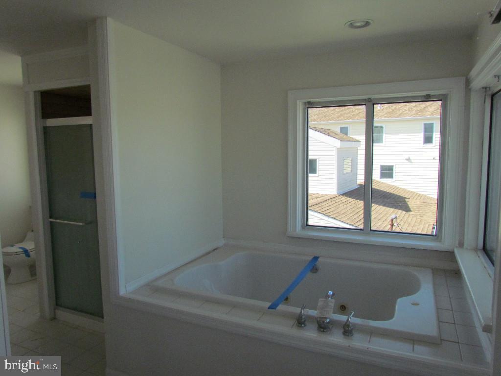 361 Kingfisher Road Tuckerton, NJ 08087 - Photo 9 of 11