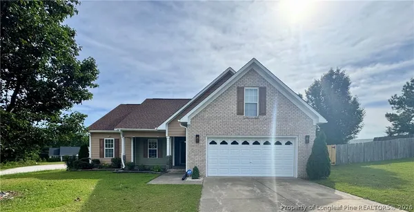 $1,650 | 422 Jamestown Avenue, Fayetteville, NC 28303