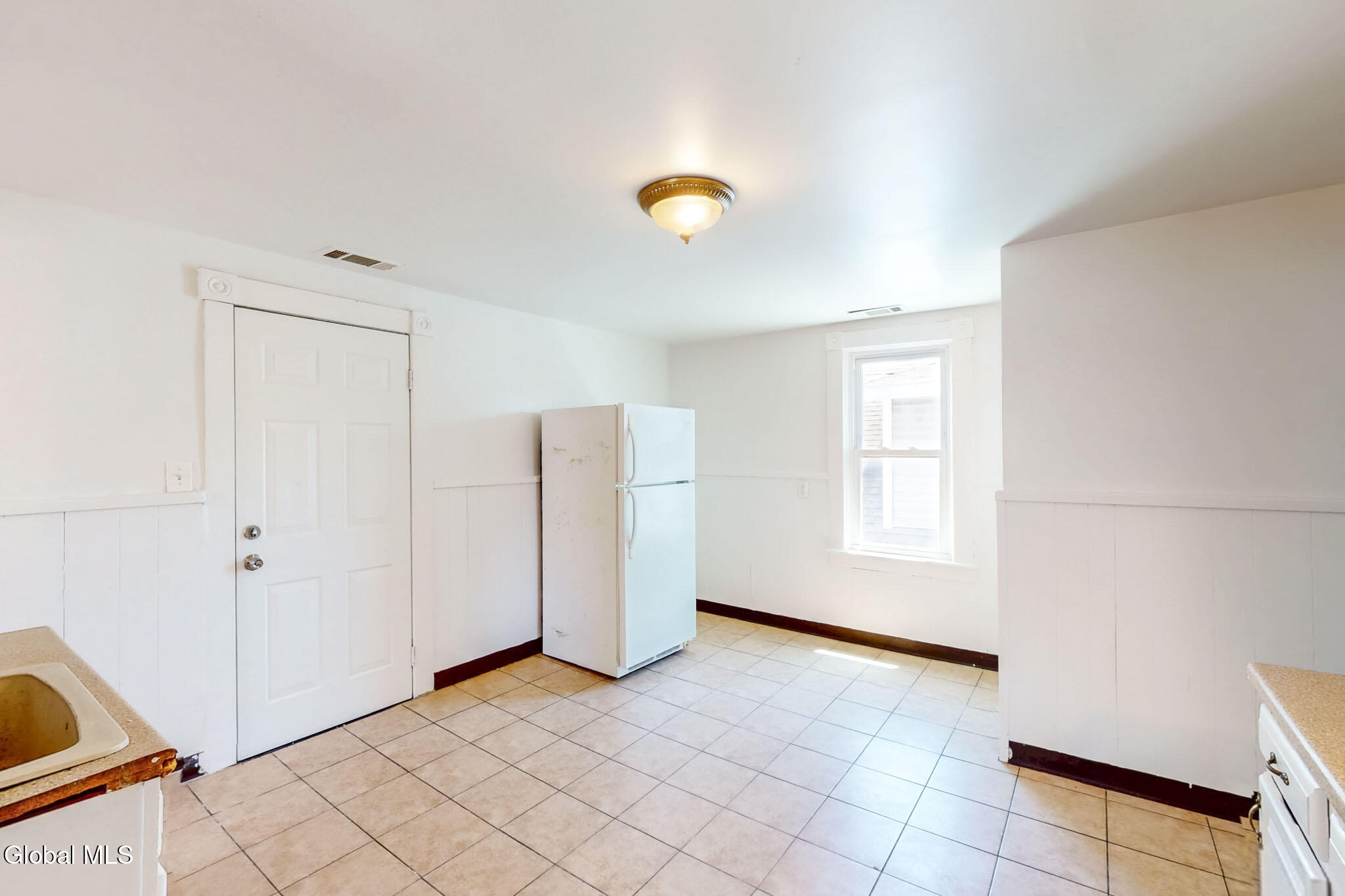 1315 Van Cortland Street Schenectady, NY 12303 - Photo 20 of 33 NON LOGO-21