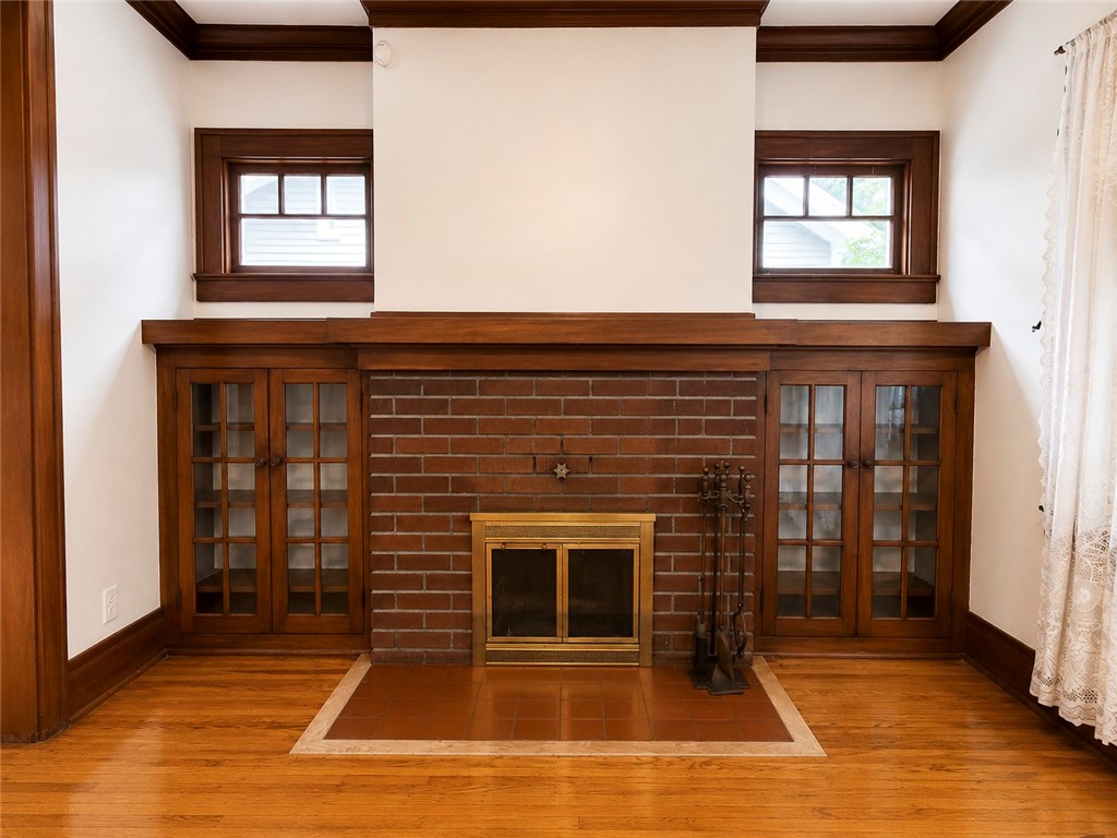 179 Roxborough Road Rochester, NY 14619 - Photo 12 of 35