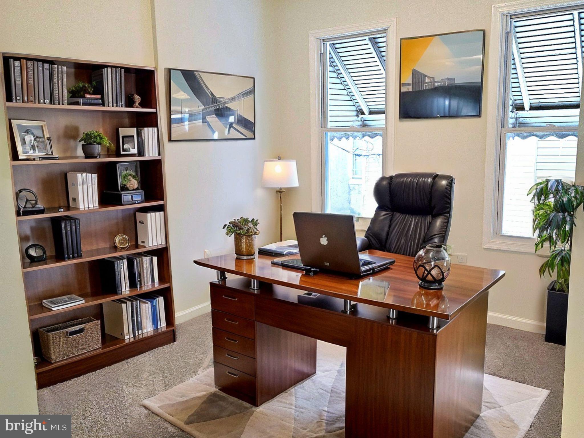 33 North Ruby Street Philadelphia, PA 19139 - Photo 17 of 41 Staged back bedroom office look