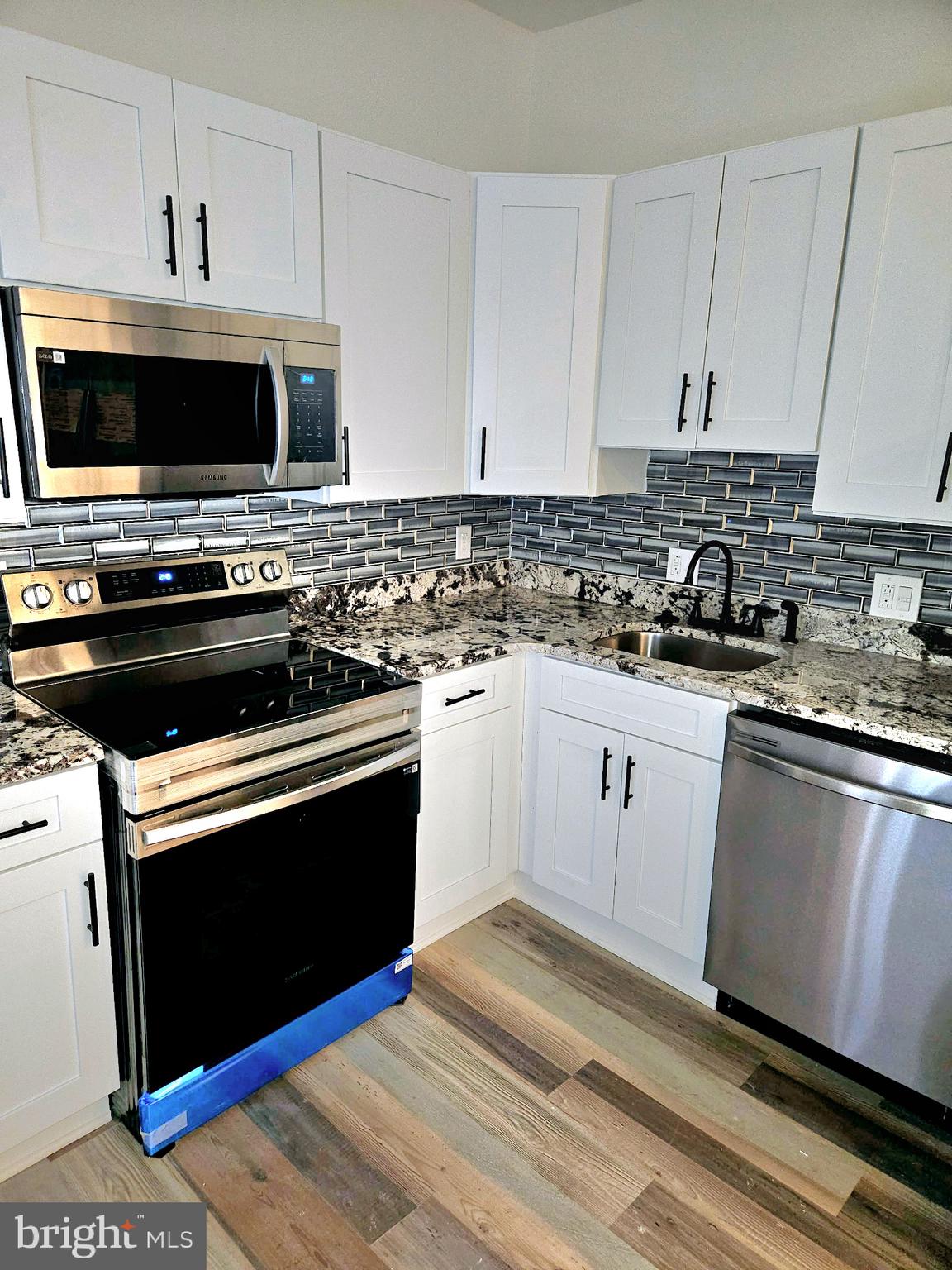 33 North Ruby Street Philadelphia, PA 19139 - Photo 32 of 41 Kitchen
