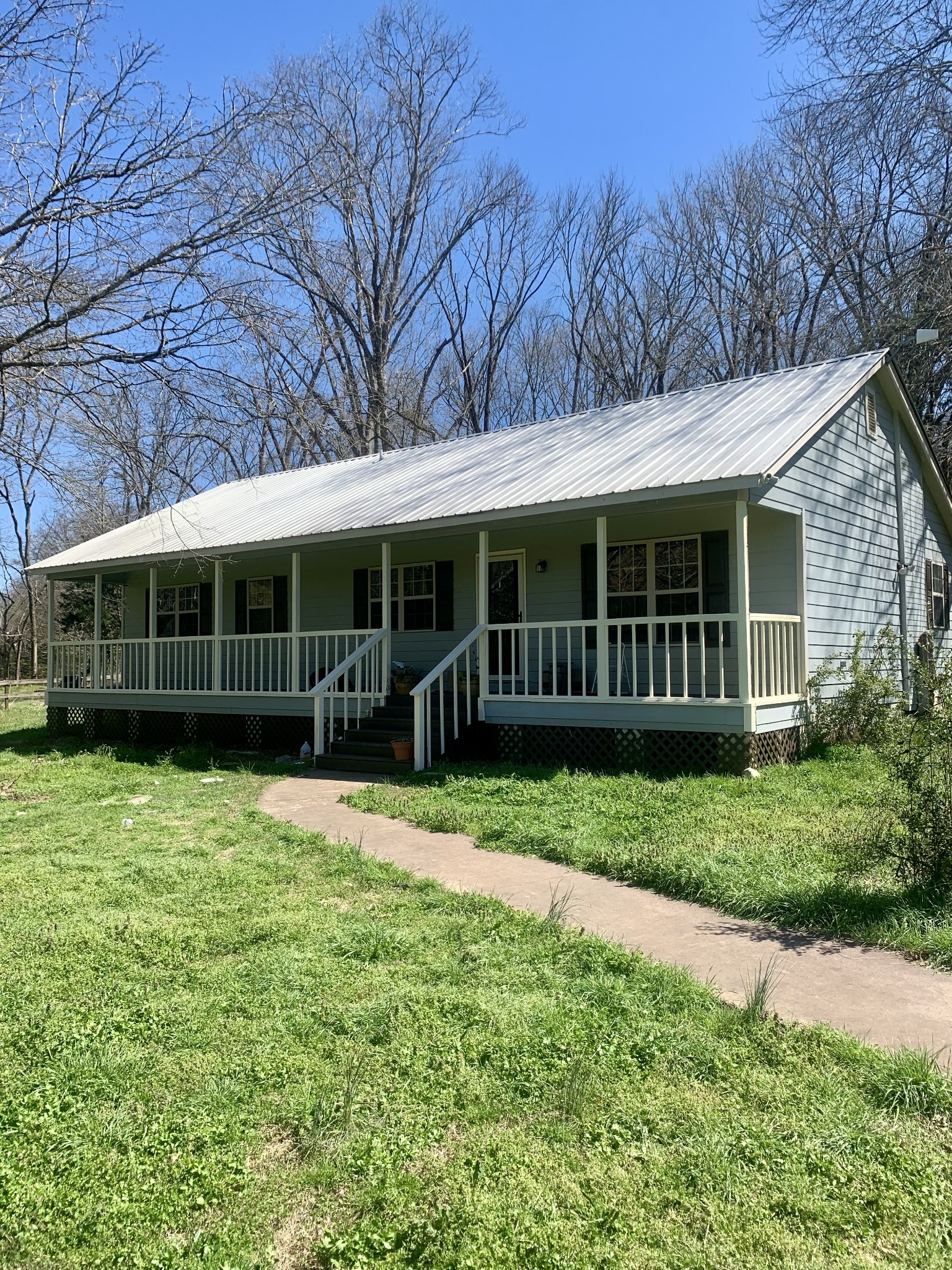 146 Cheatham Road Ardmore, TN 38449 - Photo 53 of 53 a view of a house with backyard and garden