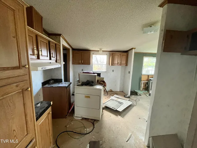 $70,000 | 340 Lorie's Lane, Piney Flats, TN 37686