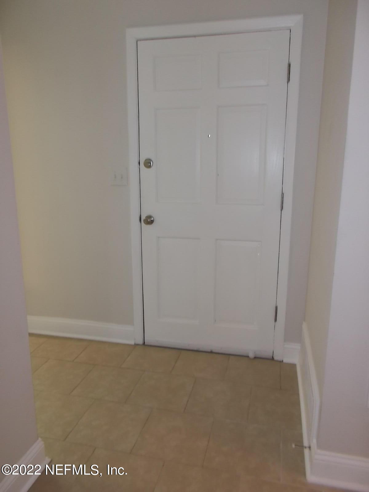 6821 Heidi Road Jacksonville, FL 32277 - Photo 7 of 22 a view of an empty room