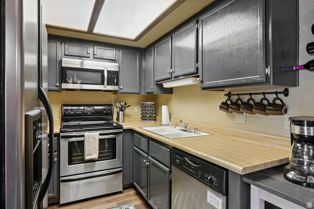 102 Alpine Court, Unit B5 Brian Head, UT 84719 - Photo 17 of 28
