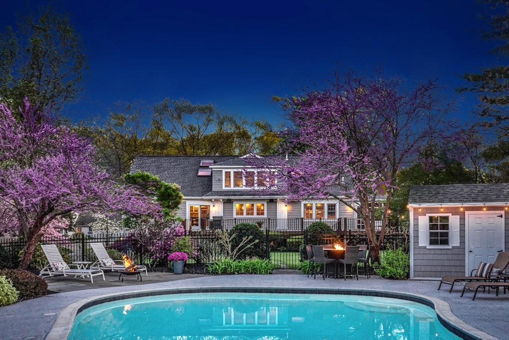 86 Allen Farm Lane Concord, MA 01742 - Photo 34 of 34 a front view of a house with garden