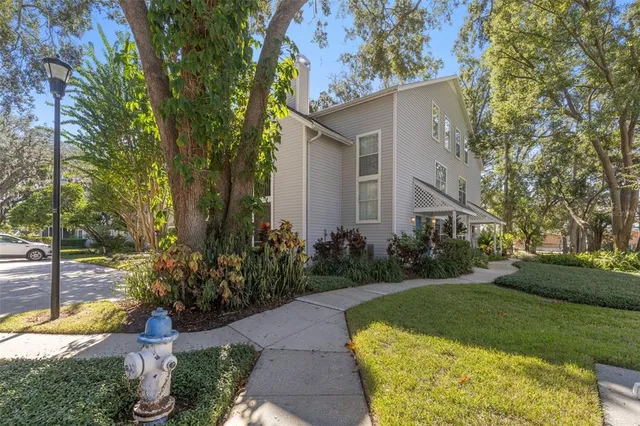 $239,000 | 3122 Valley Oaks Drive, Tampa, FL 33618