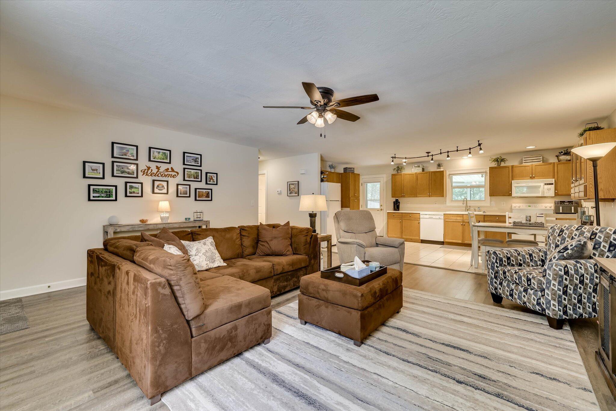 136-138 Edmunds Cemetery Road McCormick, SC 29835 - Photo 11 of 75 136