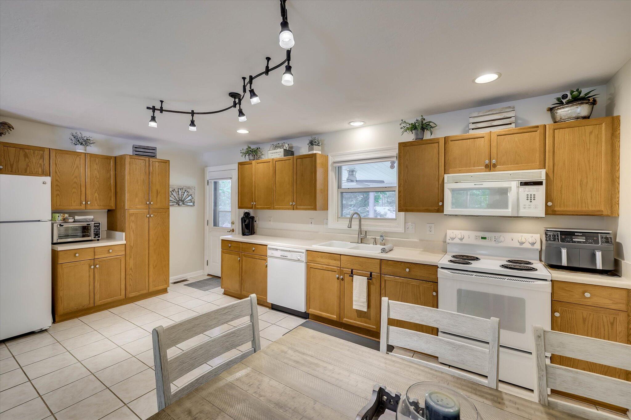 136-138 Edmunds Cemetery Road McCormick, SC 29835 - Photo 14 of 75 14-114