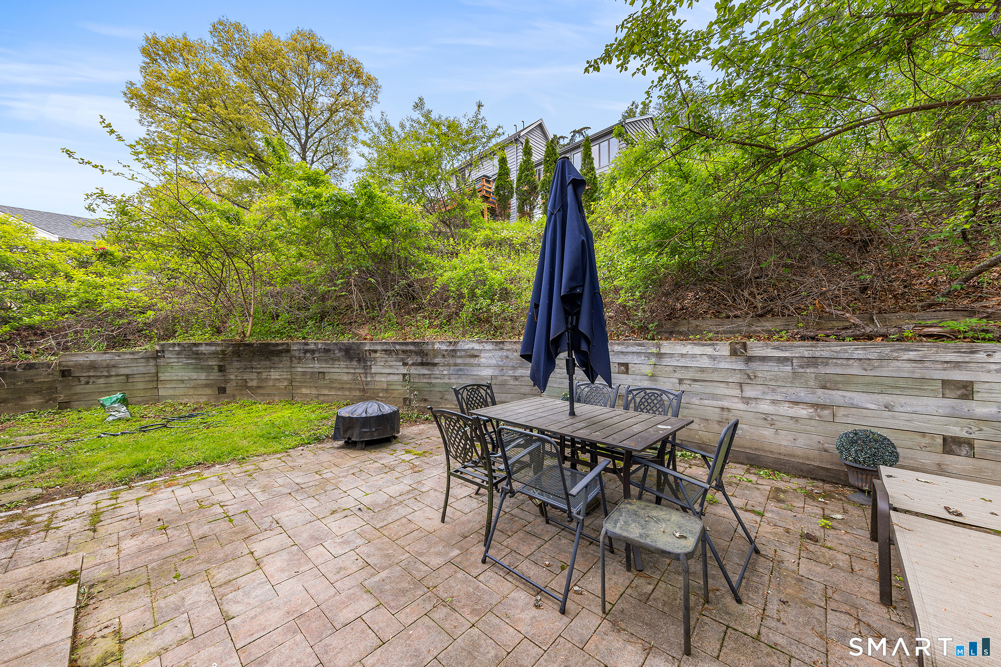 557 Candlewood Lake Road Brookfield, CT 06804 - Photo 26 of 33