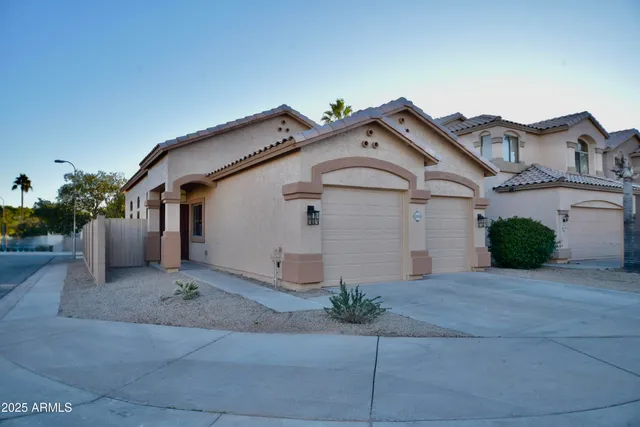 $419,900 | 10053 East Capri Avenue, Mesa, AZ 85208