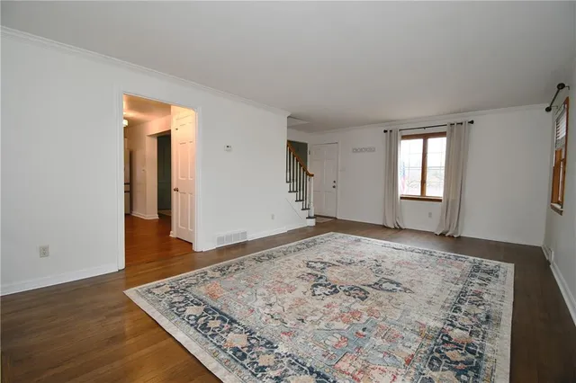 $2,500 | 912 Country Club Drive, Pittsburgh, PA 15228