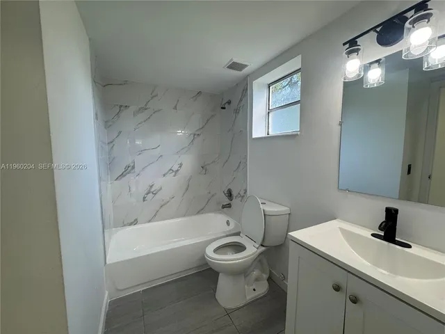 $2,100 | 12215 West Dixie Highway, Unit 107, North Miami, FL 33161