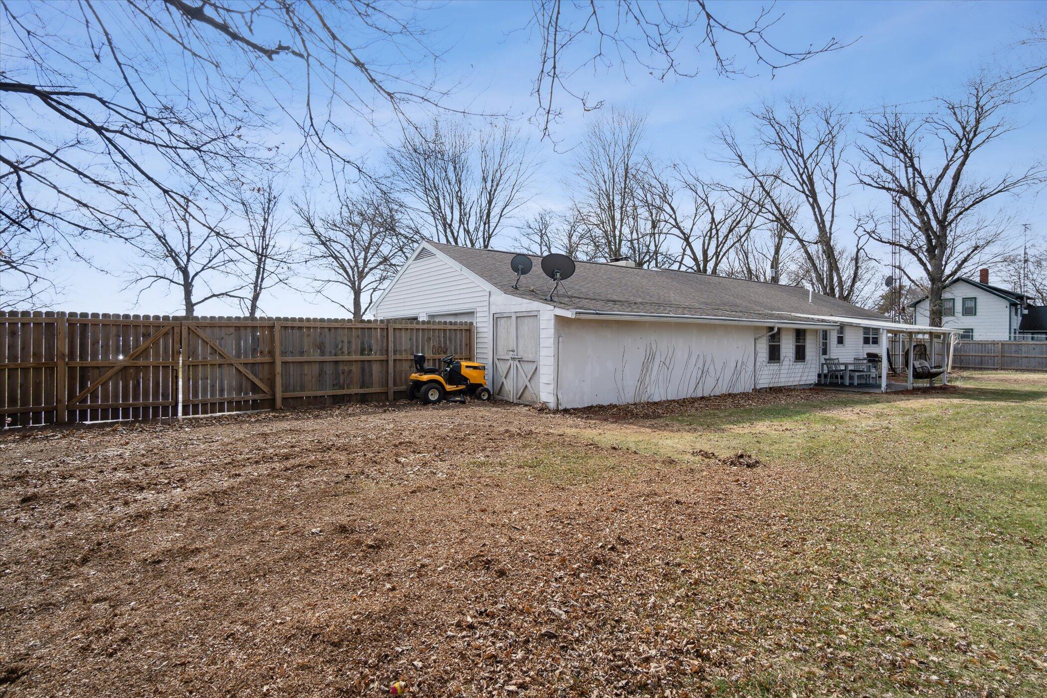 195 Albion Road, Unit CONCORD TOWNSHIP Albion, MI 49224 - Photo 43 of 46 Back Yard