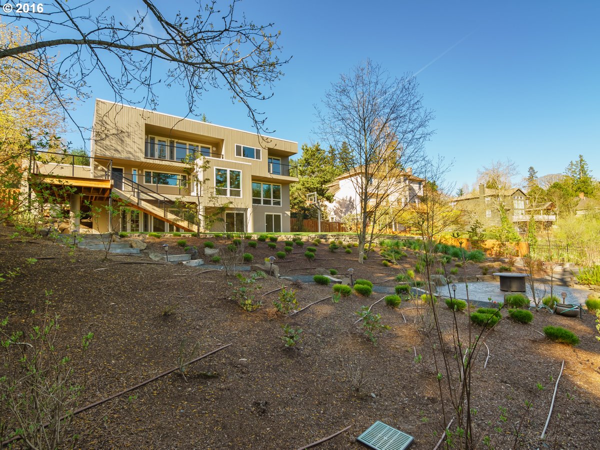 11550 Northwest Reeves Street Portland, OR 97229 - Photo 5 of 32 Gallery Image 5