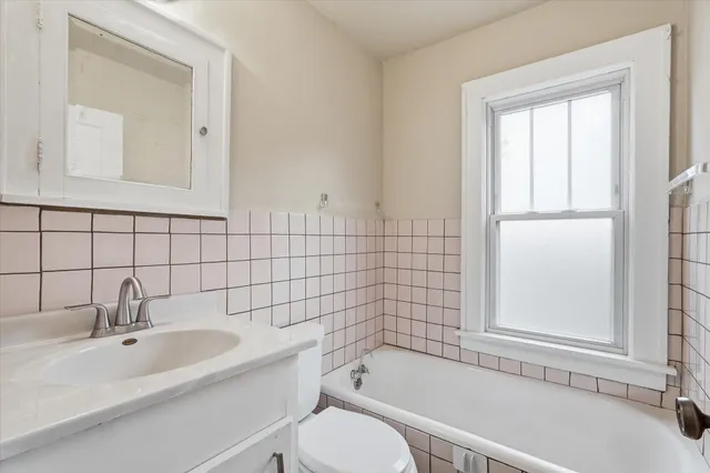 $399,900 | 3852 22nd Avenue South, Minneapolis, MN 55407