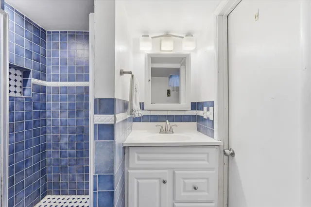 $399,900 | 3852 22nd Avenue South, Minneapolis, MN 55407