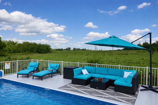 $525,000 | 9623 South Carls Drive, Plainfield, IL 60585