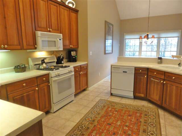 601 South Buckingham Road Yorktown, IN 47396 - Photo 13 of 30 Gallery Image 13