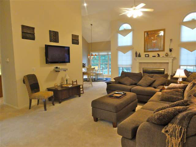 601 South Buckingham Road Yorktown, IN 47396 - Photo 3 of 30 Gallery Image 3