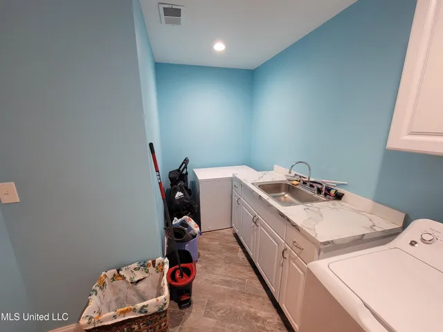 $275,000 | 270 Magnolia Drive, Raleigh, MS 39153