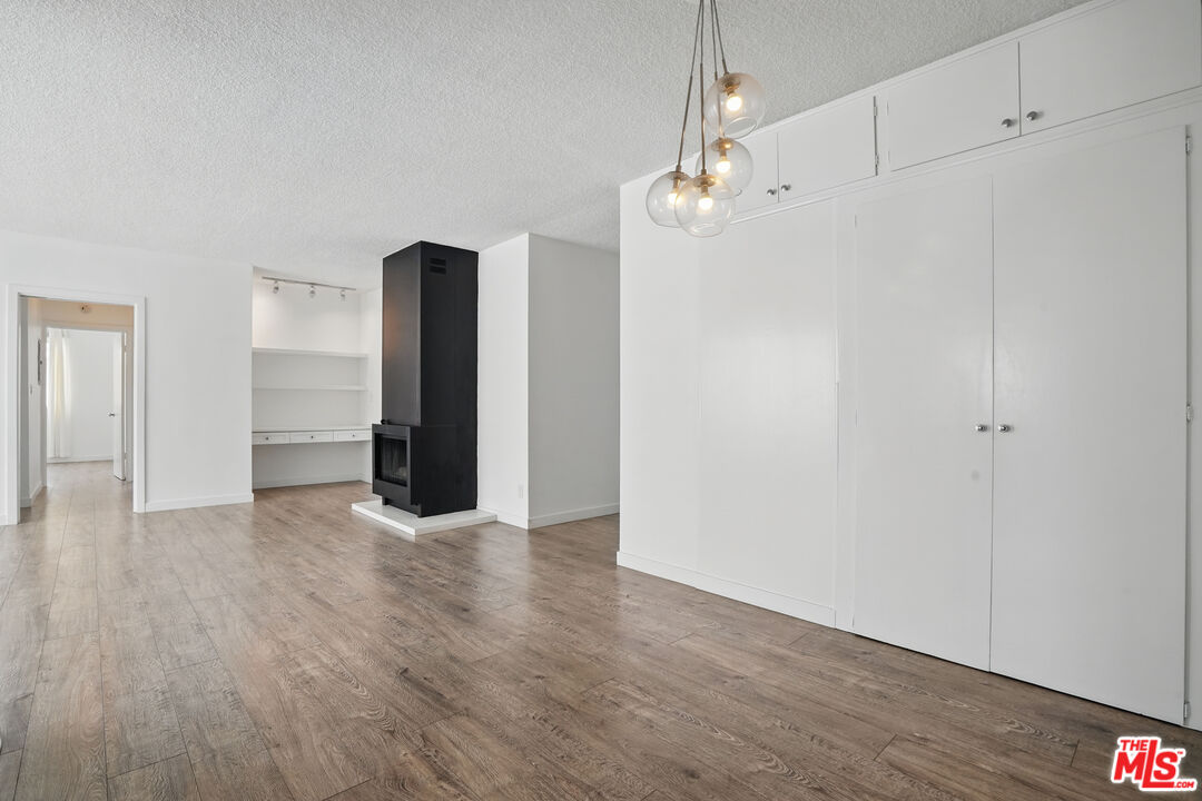 930 3rd Street, Unit 303 Santa Monica, CA 90403 - Photo 10 of 39