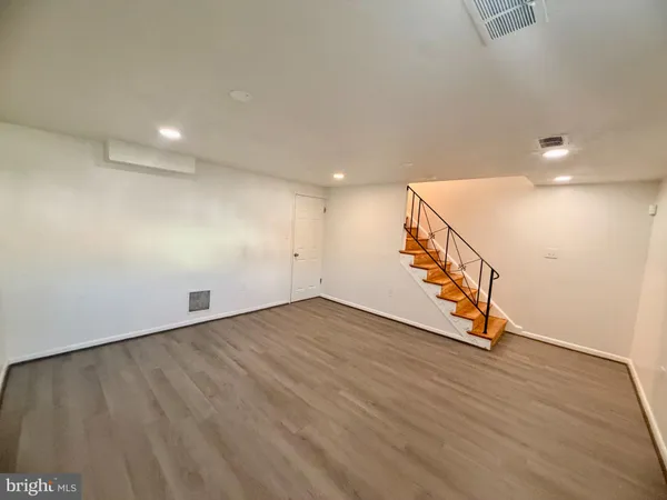 $2,450 | 5129 Clacton Avenue, Unit 68, Suitland, MD 20746