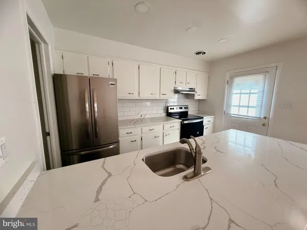 $2,450 | 5129 Clacton Avenue, Unit 68, Suitland, MD 20746