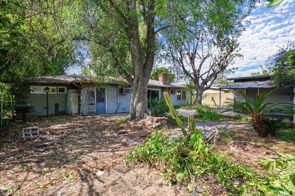 415 Alster Avenue Arcadia, CA 91006 - Photo 11 of 16 a front view of a house with garden