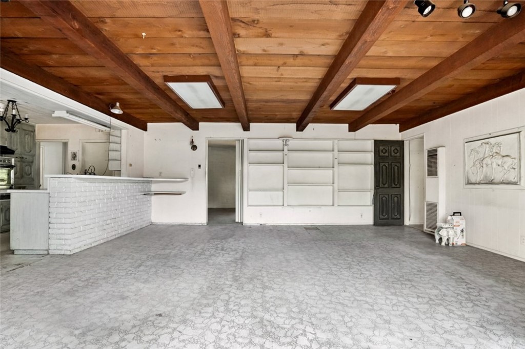 415 Alster Avenue Arcadia, CA 91006 - Photo 5 of 16 a view of a garage room