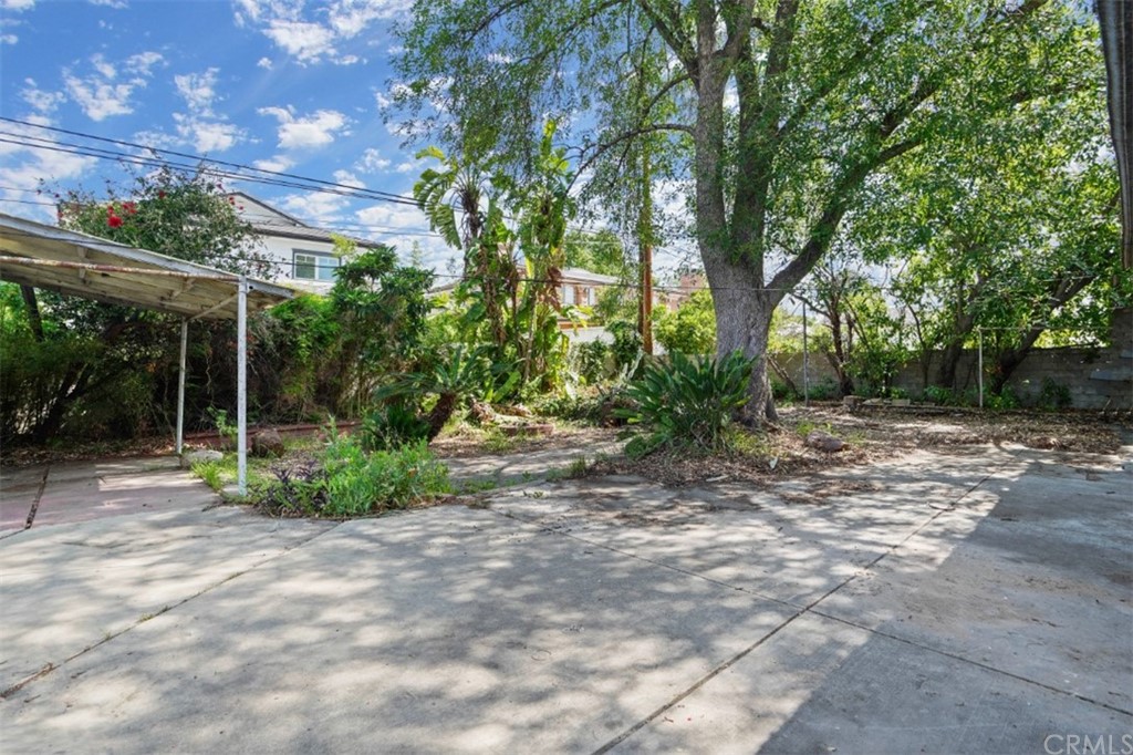 415 Alster Avenue Arcadia, CA 91006 - Photo 8 of 16 a view of backyard with green space