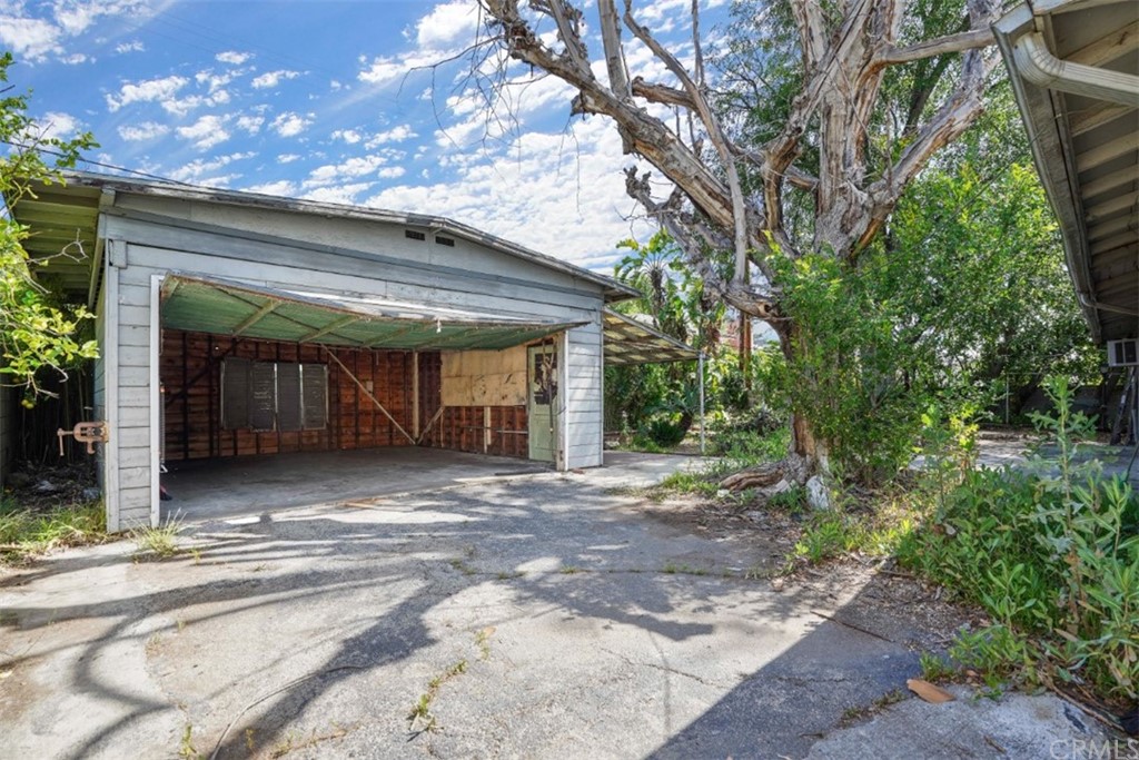415 Alster Avenue Arcadia, CA 91006 - Photo 10 of 16 a view of a house with a space and tree