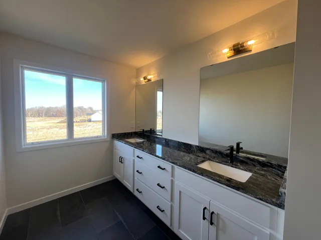 $695,000 | 1602 21st Street Northeast, Kasson, MN 55944