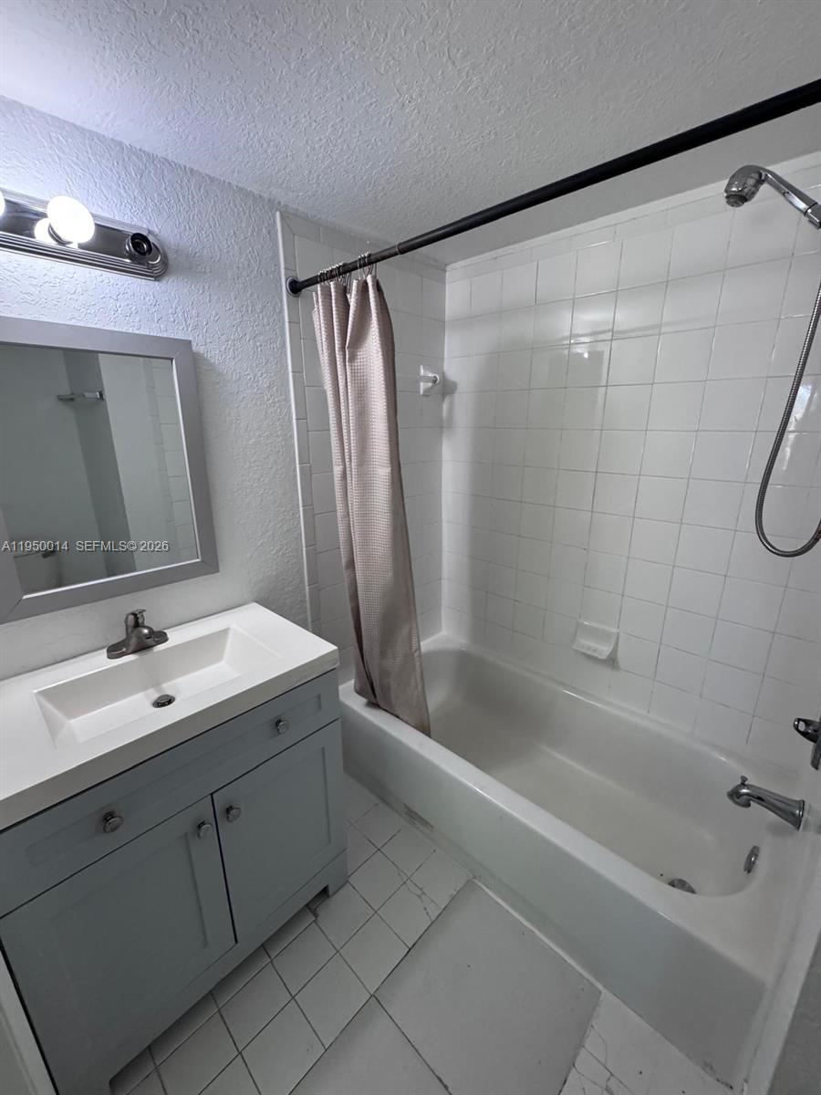 8463 Northwest 4th Court, Unit 8463 Miami, FL 33150 - Photo 7 of 13