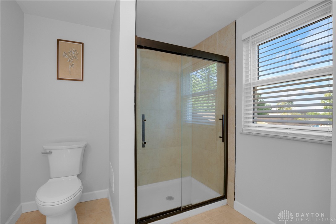 6413 Alter Road Dayton, OH 45424 - Photo 18 of 41 Gallery Image 18