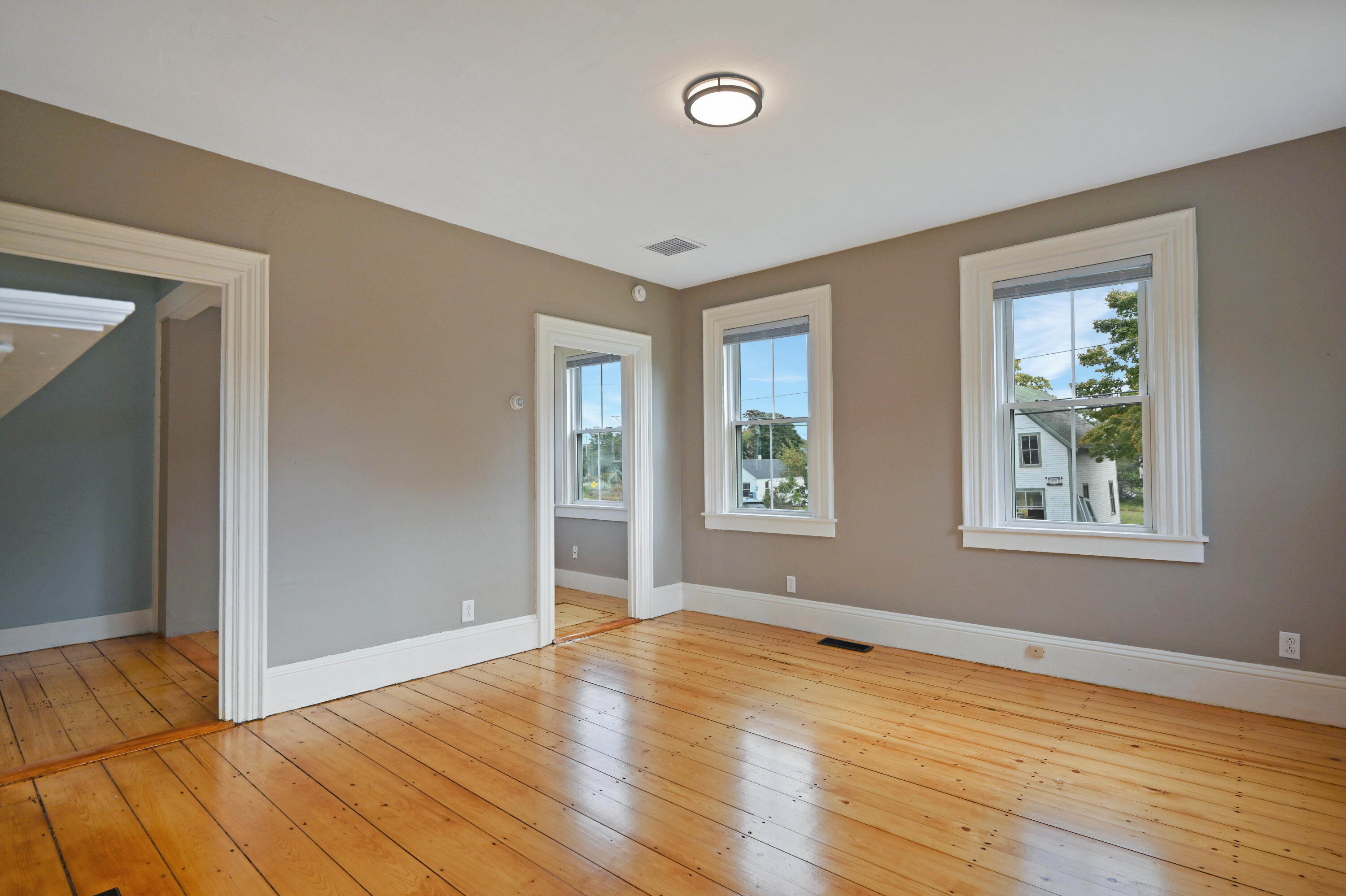 1738 Harpswell Islands Road Orrs Island, ME 04066 - Photo 27 of 39 Living Room