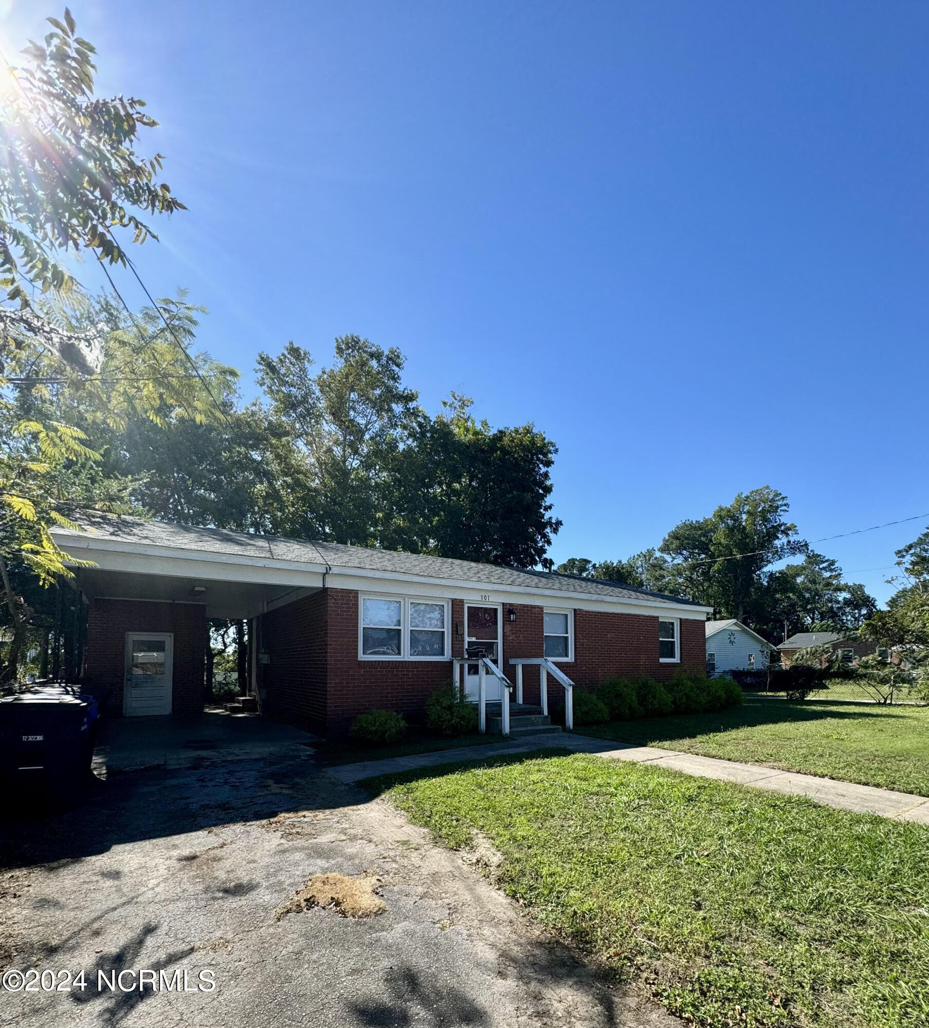 101 Queens Road Jacksonville, NC 28540 - Photo 1 of 20 front