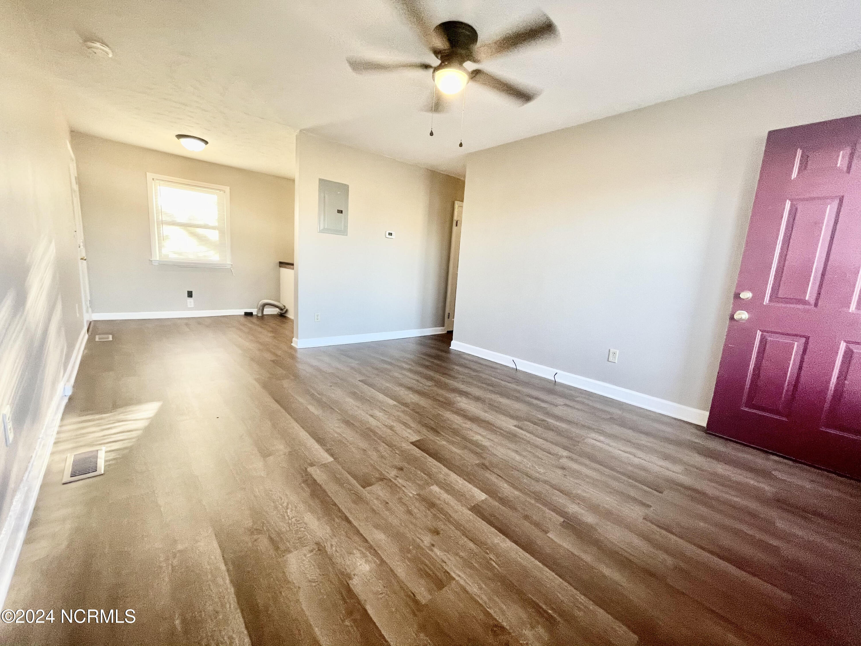 101 Queens Road Jacksonville, NC 28540 - Photo 2 of 20 unnamed (2)