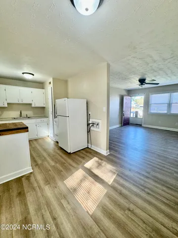 $1,250 | 101 Queens Road, Jacksonville, NC 28540