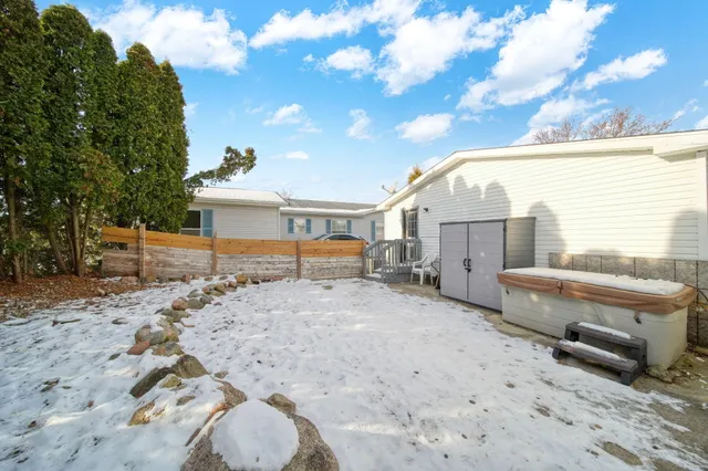 $45,000 | 217 Red River Drive, Adrian, MI 49221