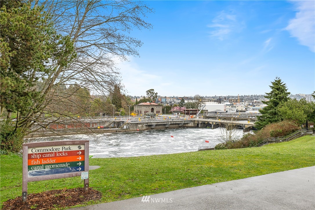 3200 West Commodore Way, Unit 103 Seattle, WA 98199 - Photo 17 of 23 Gallery Image 17