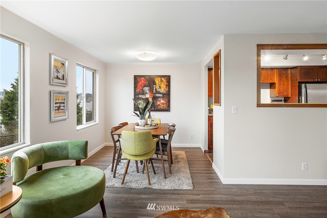 3200 West Commodore Way, Unit 103 Seattle, WA 98199 - Photo 8 of 23 Gallery Image 8