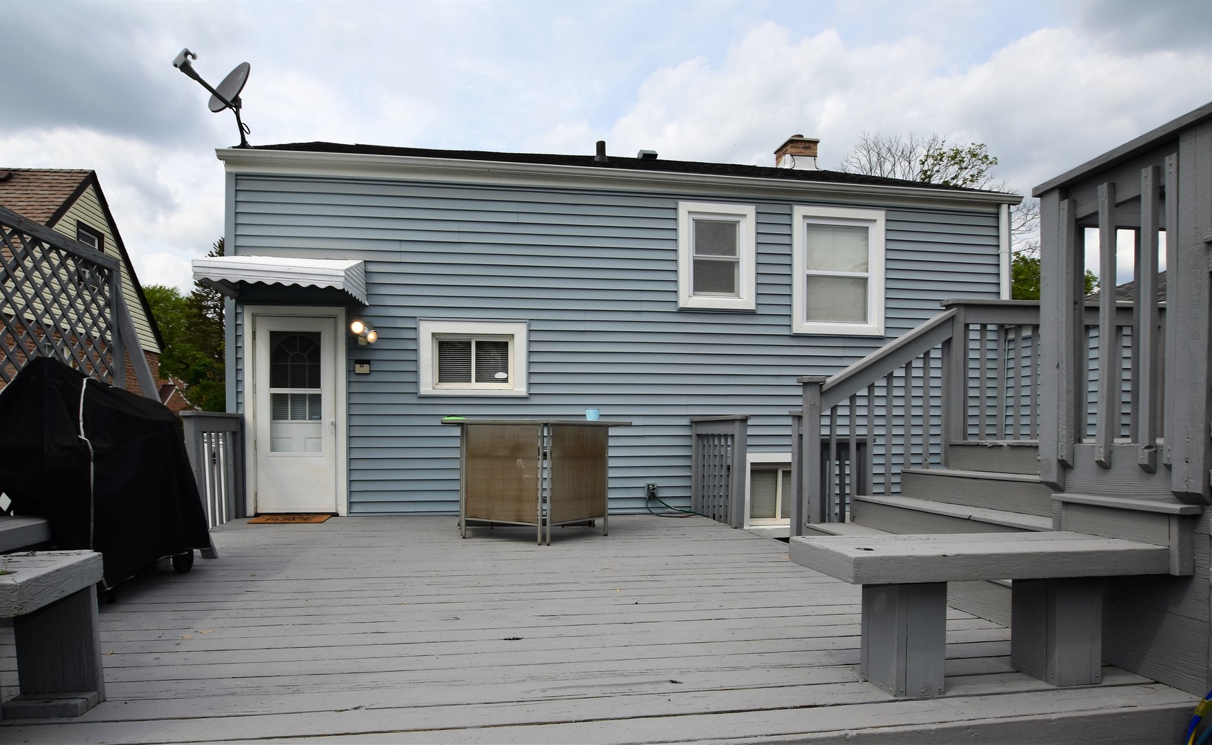 235 West Hickory Road Lombard, IL 60148 - Photo 4 of 26