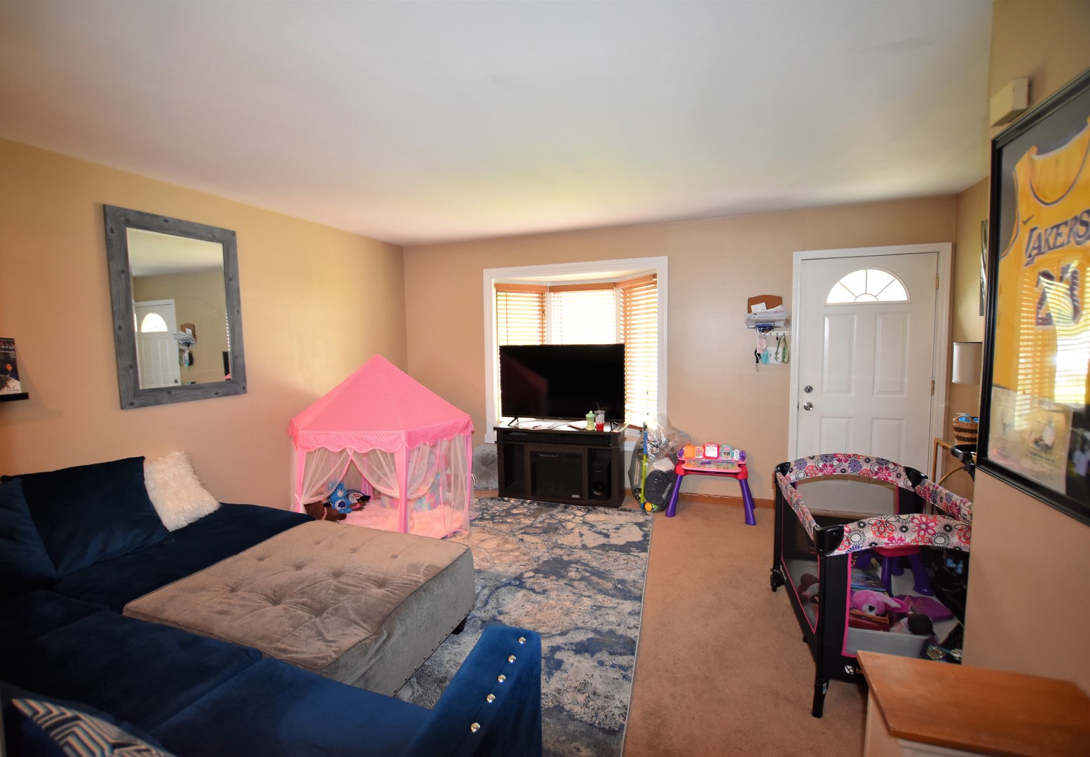 235 West Hickory Road Lombard, IL 60148 - Photo 7 of 26