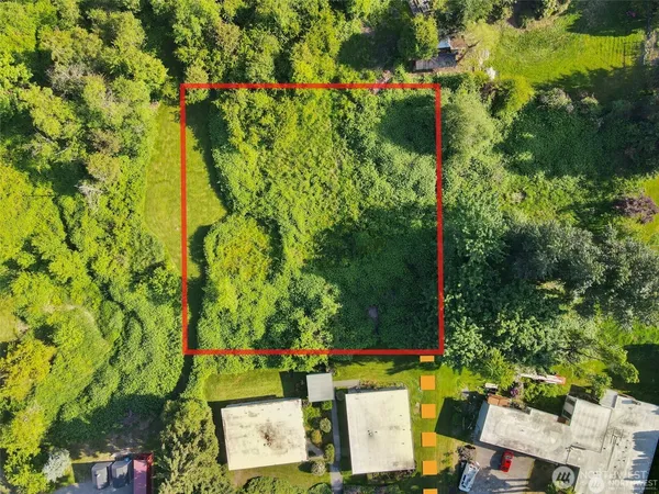 $225,000 | 2501 98th Avenue East, Edgewood, WA 98371
