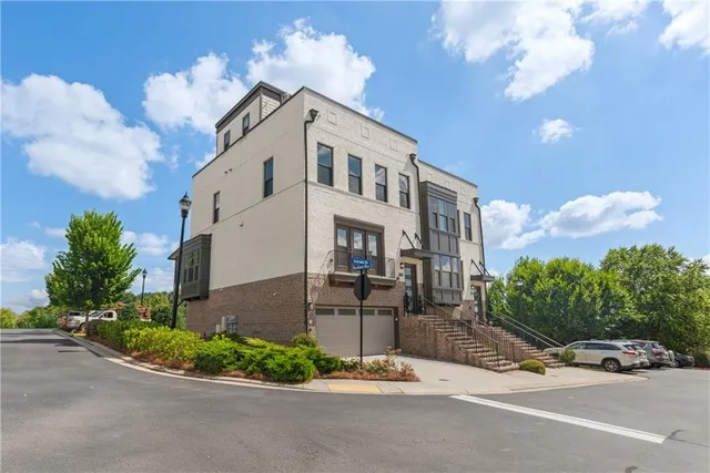 $749,900 | 2111 Iverson Drive Southeast, Smyrna, GA 30080